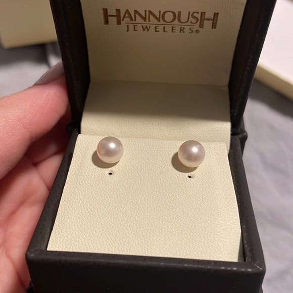 Pearl Earrings - Picture 2 of 4